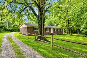 211 Lakeview Rd, Cherryville, NC 28021 - Photo 9