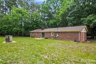 211 Lakeview Rd, Cherryville, NC 28021 - Photo 45