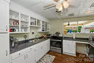 8333 Knights Bridge Rd, Charlotte, NC 28210 - Photo 39
