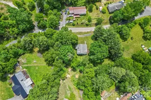 127 Stafford Rd, Spruce Pine, NC 28777 - Photo 21
