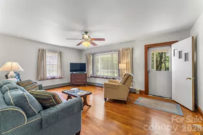 127 Stafford Road, Spruce Pine, NC 28777 - Photo 3