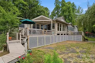 11 Echo Lk Dr, Fairview, NC 28730 - Photo 3