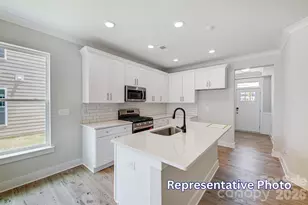 402 Blythe Townhome Ln, Waxhaw, NC 28173 - Photo 5