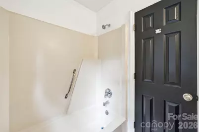 2819 Royal Ridge Lane, Charlotte, NC 28212 - Photo 25
