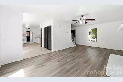 2819 Royal Ridge Lane, Charlotte, NC 28212 - Photo 9