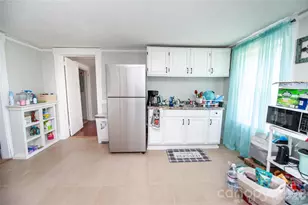 128 Fleming Ave, Pacolet, SC 29372 - Photo 23
