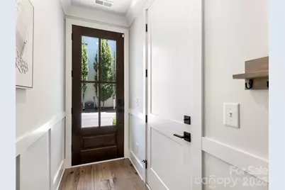 2115 Nolen Ridge Avenue, Charlotte, NC 28209 - Photo 5