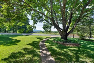 147 W Oakview Rd, Asheville, NC 28806 - Photo 21