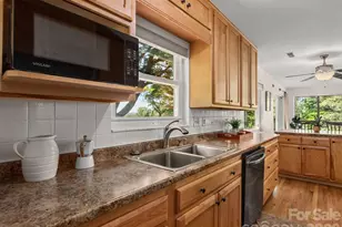 147 W Oakview Rd, Asheville, NC 28806 - Photo 13