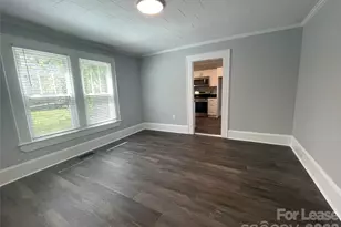 624 Pinoca Rd, Charlotte, NC 28208 - Photo 9