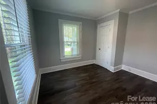 624 Pinoca Rd, Charlotte, NC 28208 - Photo 19