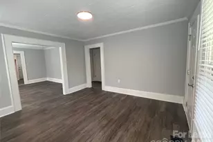 624 Pinoca Rd, Charlotte, NC 28208 - Photo 13