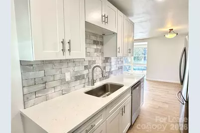 541 E Woodlawn Road, Charlotte, NC 28209 - Photo 5