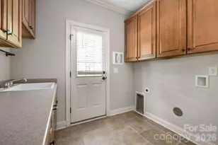 8325 Curico Ln, Charlotte, NC 28227 - Photo 21