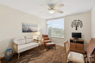 1300 Queens Rd, Charlotte, NC 28207 - Photo 11