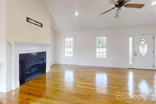 4240 Hunter Rhyne Rd, Lincolnton, NC 28092 - Photo 3