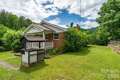 302 Sprinkle Branch Road, Marshall, NC 28753 - Photo 7