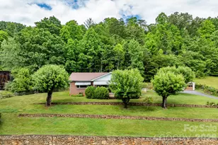 302 Sprinkle Branch Rd, Marshall, NC 28753 - Photo 3