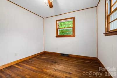 302 Sprinkle Branch Road, Marshall, NC 28753 - Photo 25