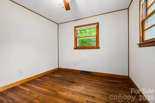 302 Sprinkle Branch Rd, Marshall, NC 28753 - Photo 25