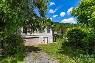 18 Bartlett Road, Weaverville, NC 28787 - Photo 23