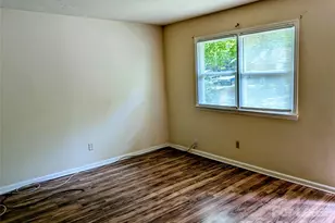 354 Harrill St, Statesville, NC 28677 - Photo 3