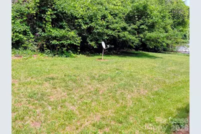 354 Harrill Street, Statesville, NC 28677 - Photo 9