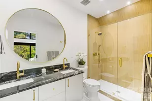 5447 Topping Pl, Charlotte, NC 28209 - Photo 17