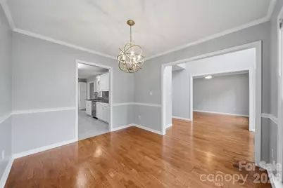 1737 9th Street Place SE, Hickory, NC 28602 - Photo 5
