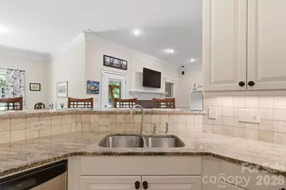 1705 29th Avenue Place NE, Hickory, NC 28601 - Photo 13