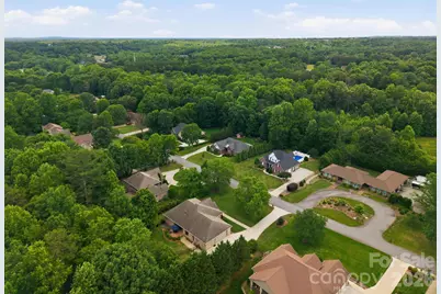 1705 29th Avenue Place NE, Hickory, NC 28601 - Photo 39