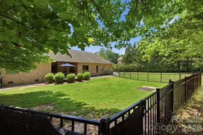 1705 29th Avenue Place NE, Hickory, NC 28601 - Photo 35