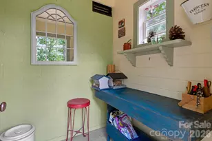 142 Highland Cove, West Jefferson, NC 28694 - Photo 35