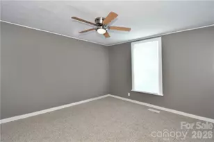 1204 4th St, Statesville, NC 28677 - Photo 13