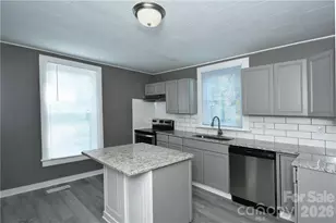 1204 4th St, Statesville, NC 28677 - Photo 9