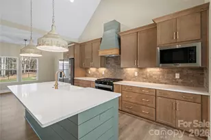 6991 Oakridge Rd, Clover, SC 29710 - Photo 7