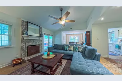 2425 Turnberry Lane, Charlotte, NC 28210 - Photo 7