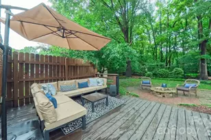 2425 Turnberry Ln, Charlotte, NC 28210 - Photo 27
