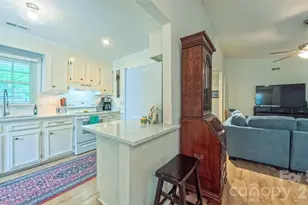 2425 Turnberry Ln, Charlotte, NC 28210 - Photo 21