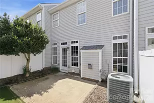 20528 Harbor View Dr, Cornelius, NC 28031 - Photo 37