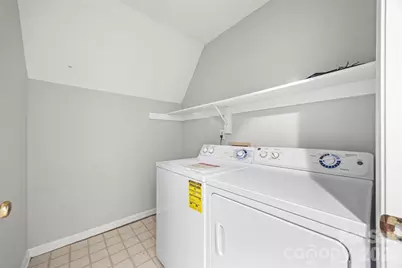 4926 Benthaven Lane, Charlotte, NC 28269 - Photo 31