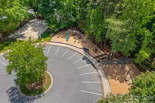 4926 Benthaven Ln, Charlotte, NC 28269 - Photo 33