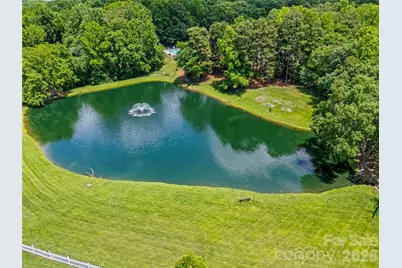 4926 Benthaven Lane, Charlotte, NC 28269 - Photo 37