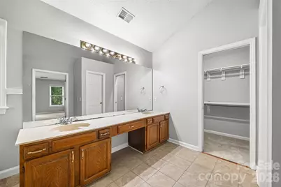 4926 Benthaven Lane, Charlotte, NC 28269 - Photo 21