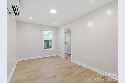 112 W Main Street, Burnsville, NC 28714 - Photo 23
