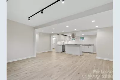 112 W Main Street, Burnsville, NC 28714 - Photo 5