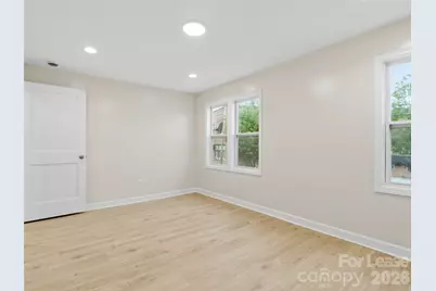 112 W Main Street, Burnsville, NC 28714 - Photo 21