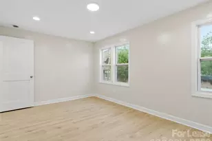 112 W Main St, Burnsville, NC 28714 - Photo 21