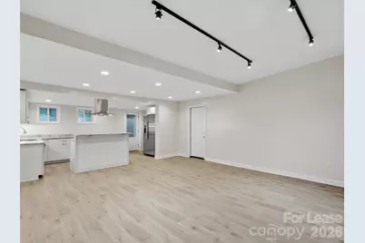 112 W Main Street, Burnsville, NC 28714 - Photo 7