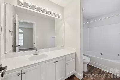 6912 Alanbrook Road, Charlotte, NC 28215 - Photo 17